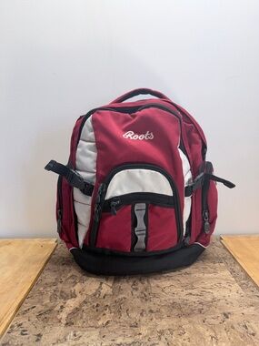 Vintage Roots Red and White Men's Daypack 18  x 14 Inches